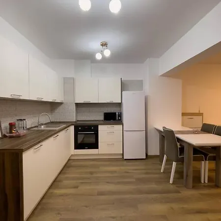 Apartamento Cotton Candy - Suite With Netflix Near Iulius Mall *