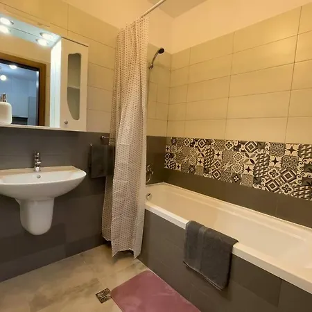 Cotton Candy - Suite With Netflix Near Iulius Mall *